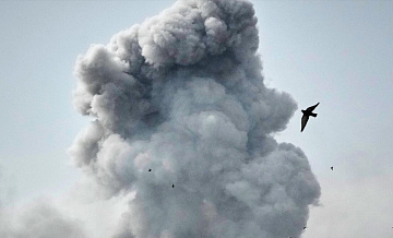 Атаки США не заставят иранцев сдаться, заявил Аракчи