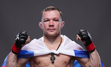 UFC признал бой Петра Яна с Двалишвили лучшим поединком вечера