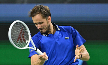 Медведев вышел в четвертьфинал "Мастерса" в Индиан-Уэллсе