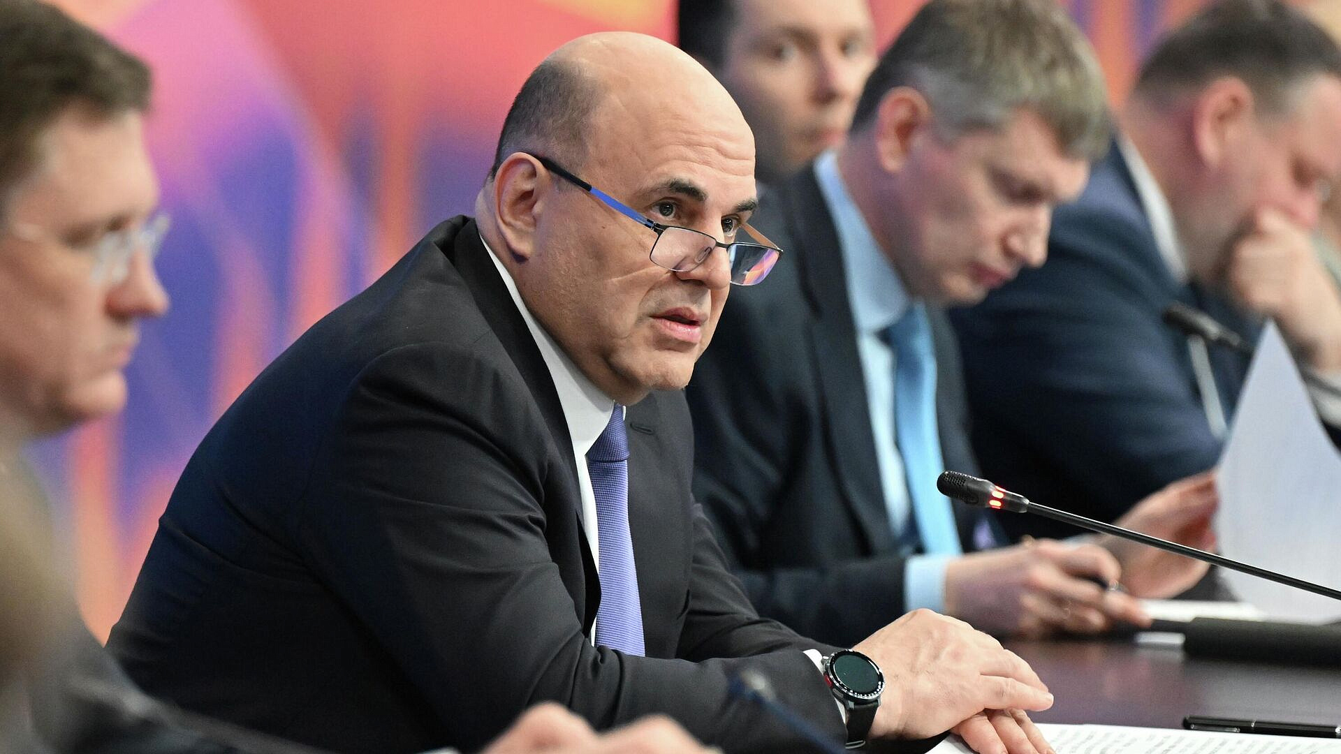 Мишустин поручил представить механизм компенсаций пострадавшим от паводков