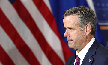 Глава ЦРУ совершил тайный визит в Польшу, сообщают СМИ