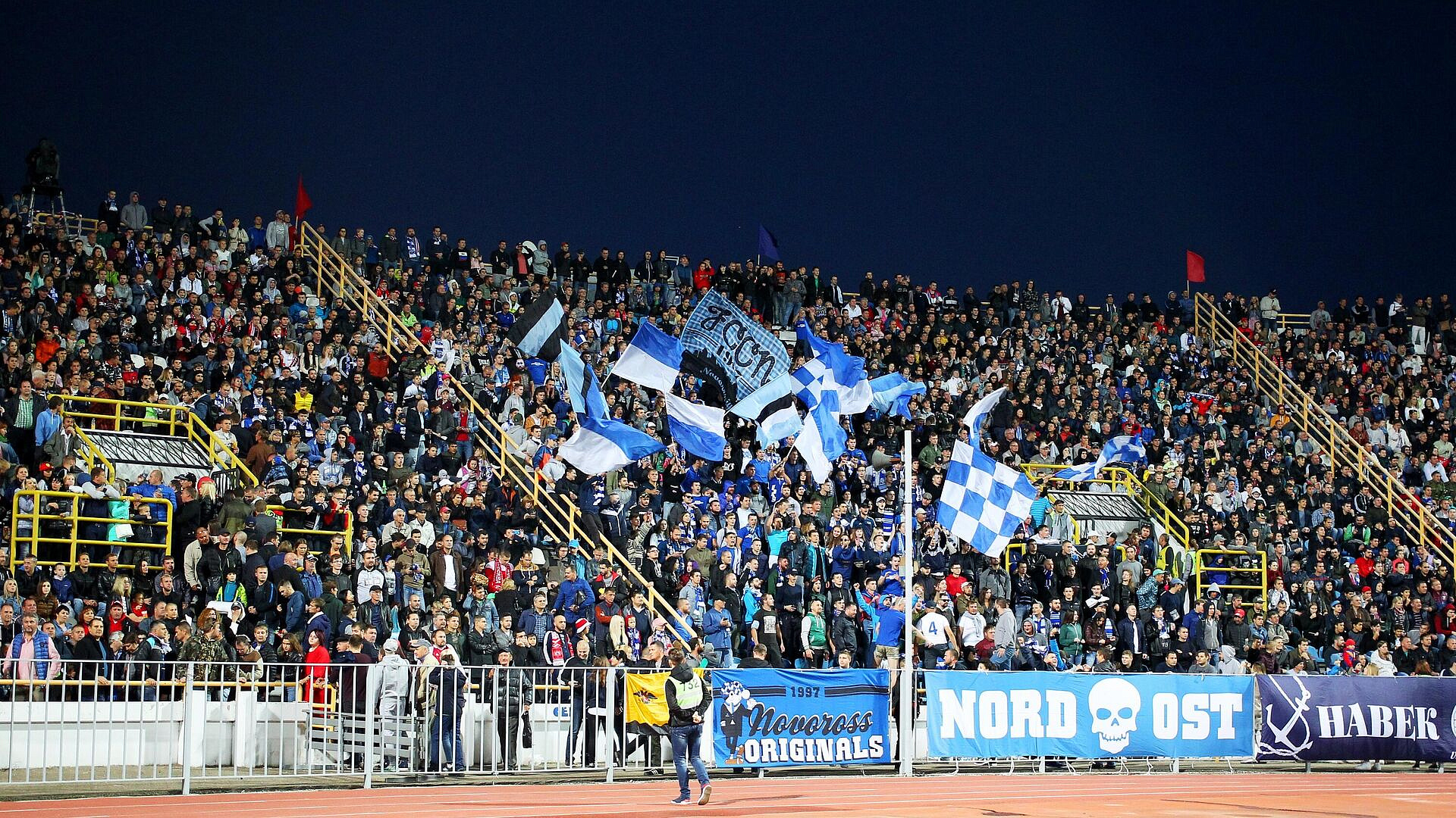 Матч Первой лиги "Черноморец" - "Торпедо" в Новороссийске вновь перенесли