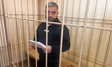Новосибирский депутат, обвиняемый во взятке, отправился на СВО