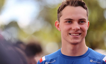 Пиастри показал лучшее время во второй свободной практике Гран-при Японии