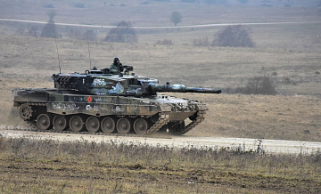 Австрийская армия получит 53 танка и БТР в 2026 году