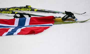 Сборная Норвегии по биатлону выиграла мужскую эстафету на этапе Кубка мира