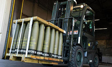 США планируют оштрафовать две оборонные компании