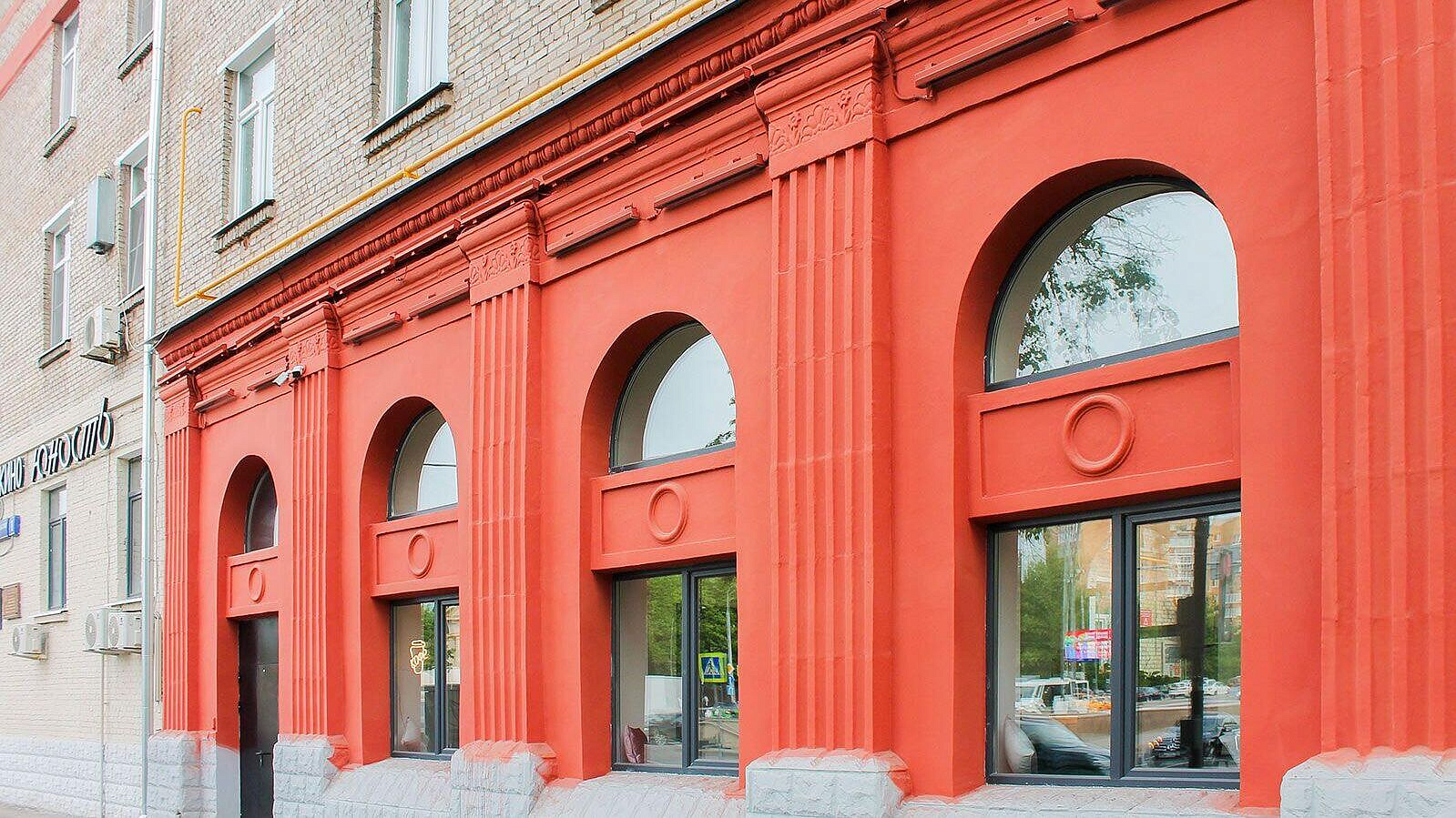 В Москве капитально отремонтировали десять домов с каннелюрами на фасадах