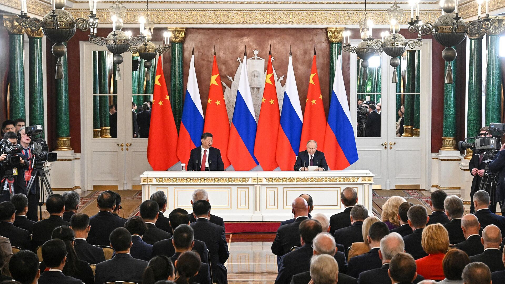 ������ � ����� �������� ���������� �������������� � ������������