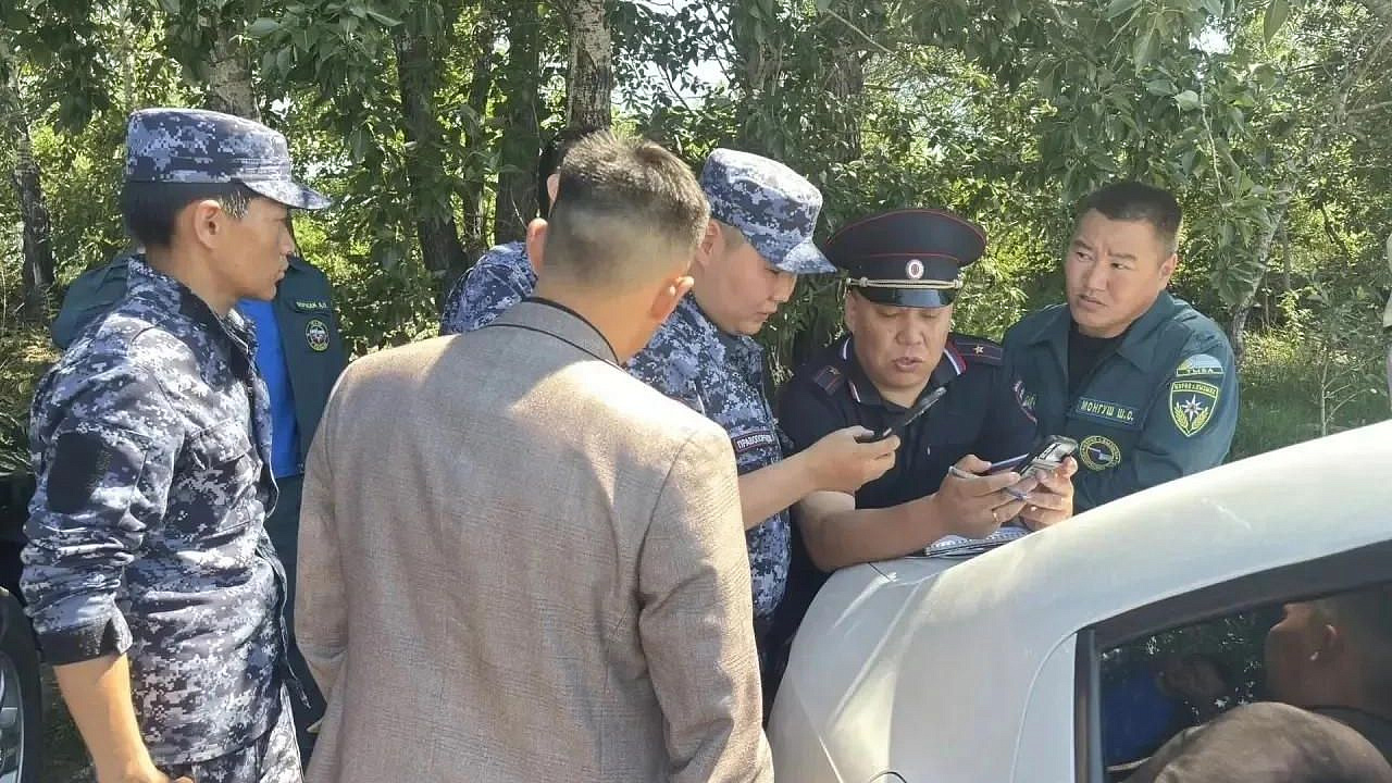Глава Тувы пообещал оперативно сообщать о поисках пропавших девочек