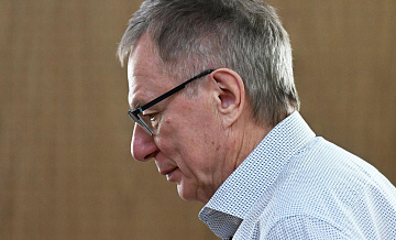 Галицкий потребовал вызвать скорую помощь в суд