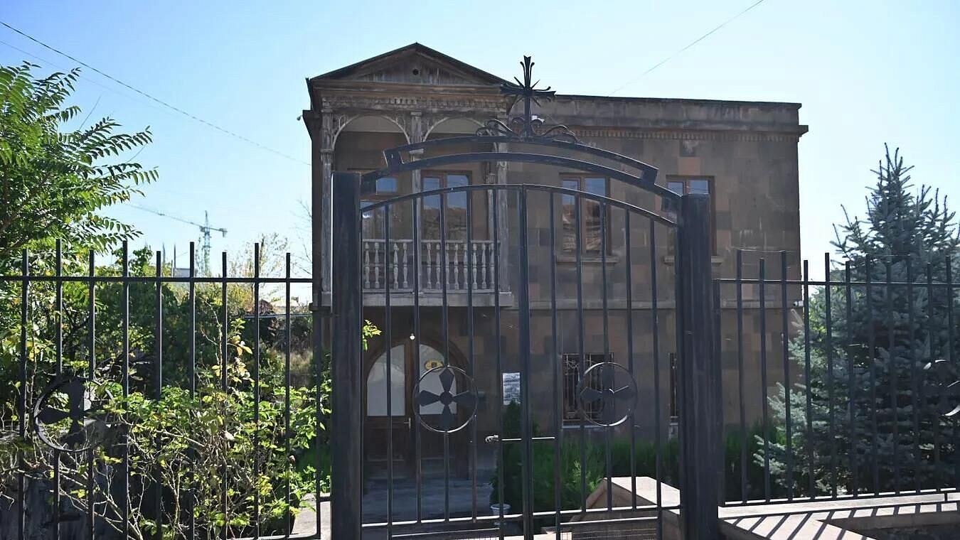 ����� ����������� ���, ������������ � �� �������, �������� �����������