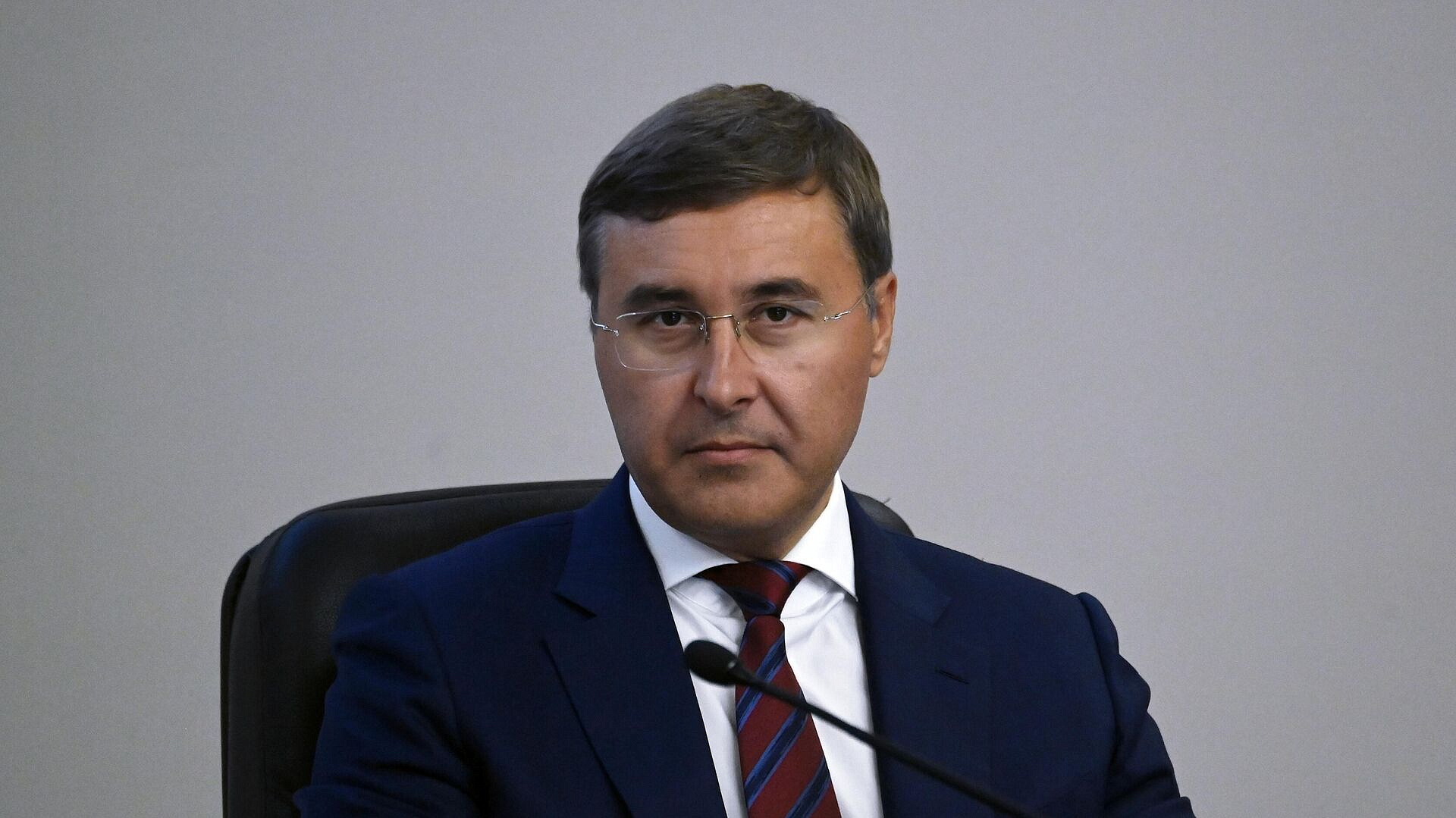 Володин посетовал на закрытость министра науки Фалькова для депутатов