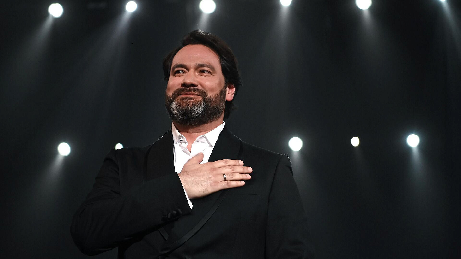 Цискаридзе призвал Абдразакова вернуть Михайловскому театру его лицо