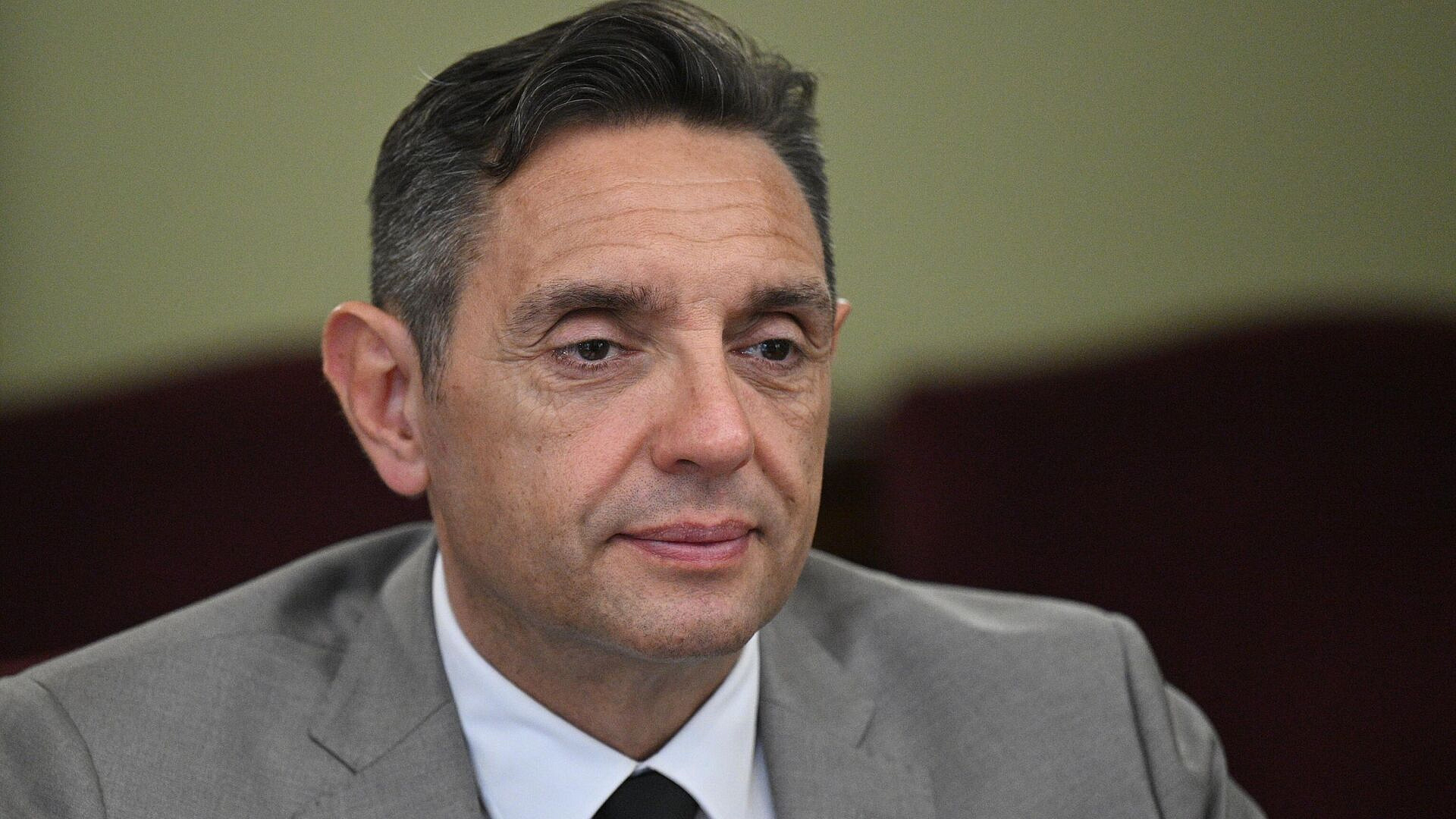 Вулин ответил на нападки США на российско-сербскую компанию