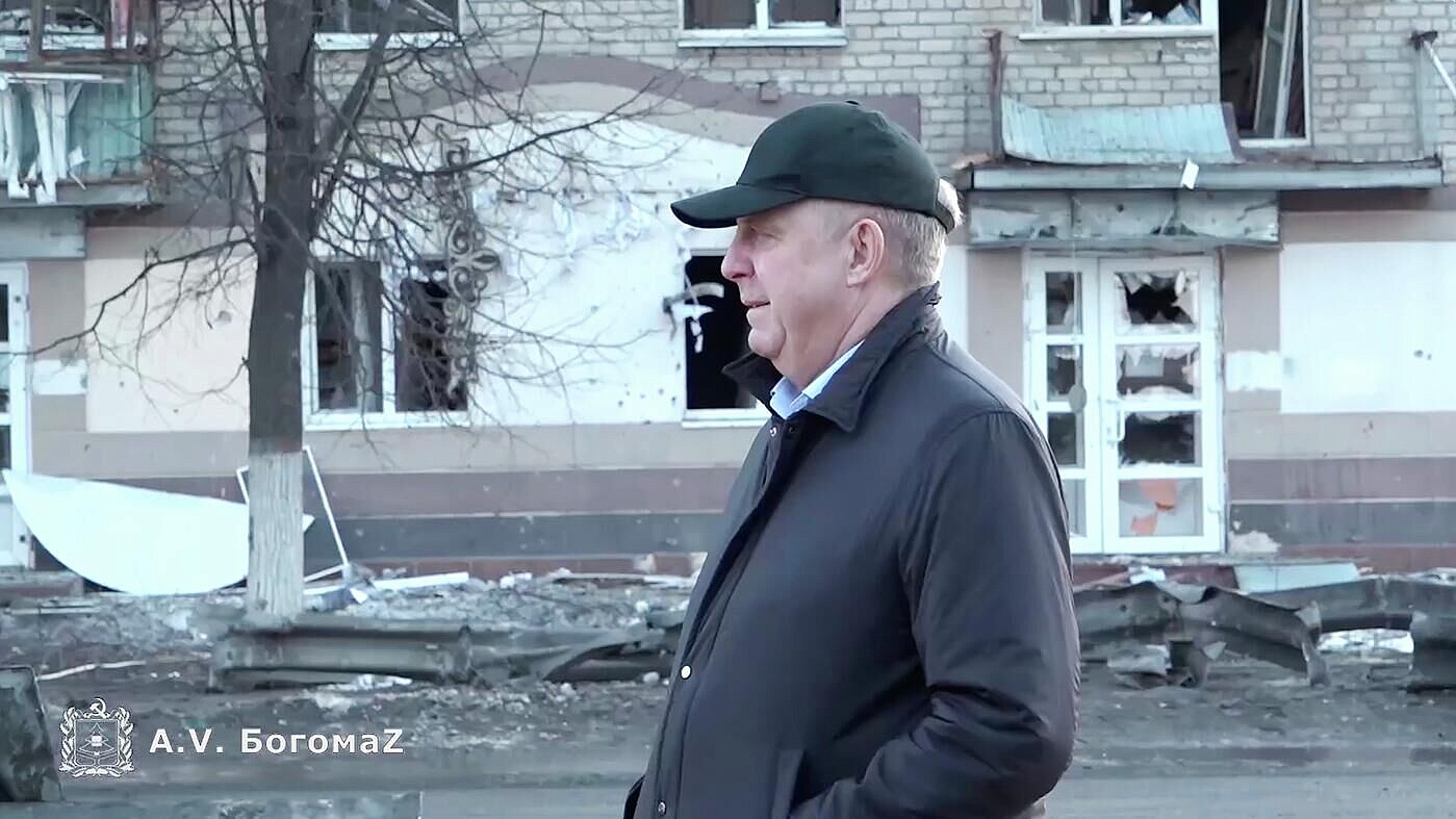 Брянские власти помогут семьям погибших и пострадавших при ударе ВСУ