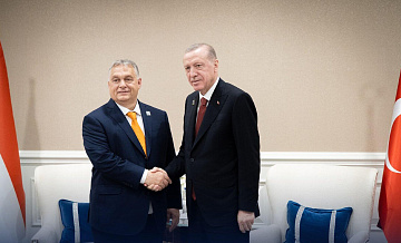 Эрдоган и Орбан обсудят американский план по Украине, сообщил источник