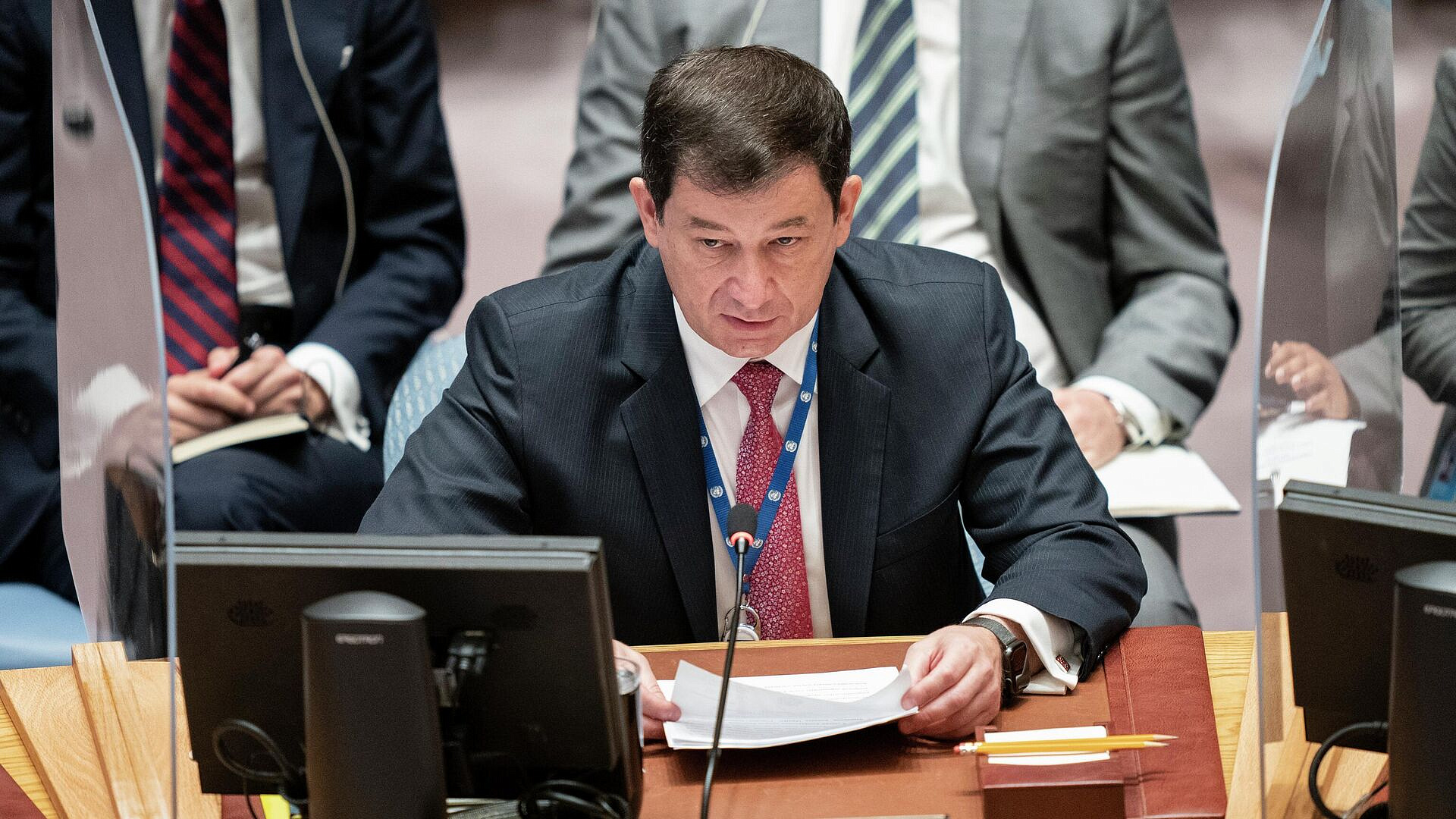 Полянский призвал найти виновных в подрыве "Северного потока"