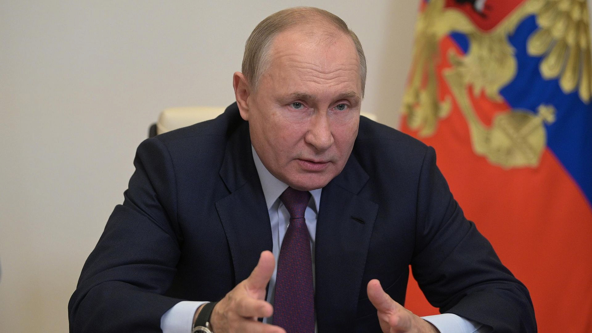Путин подписал закон об авансовом платеже по НДФЛ для трудовых мигрантов