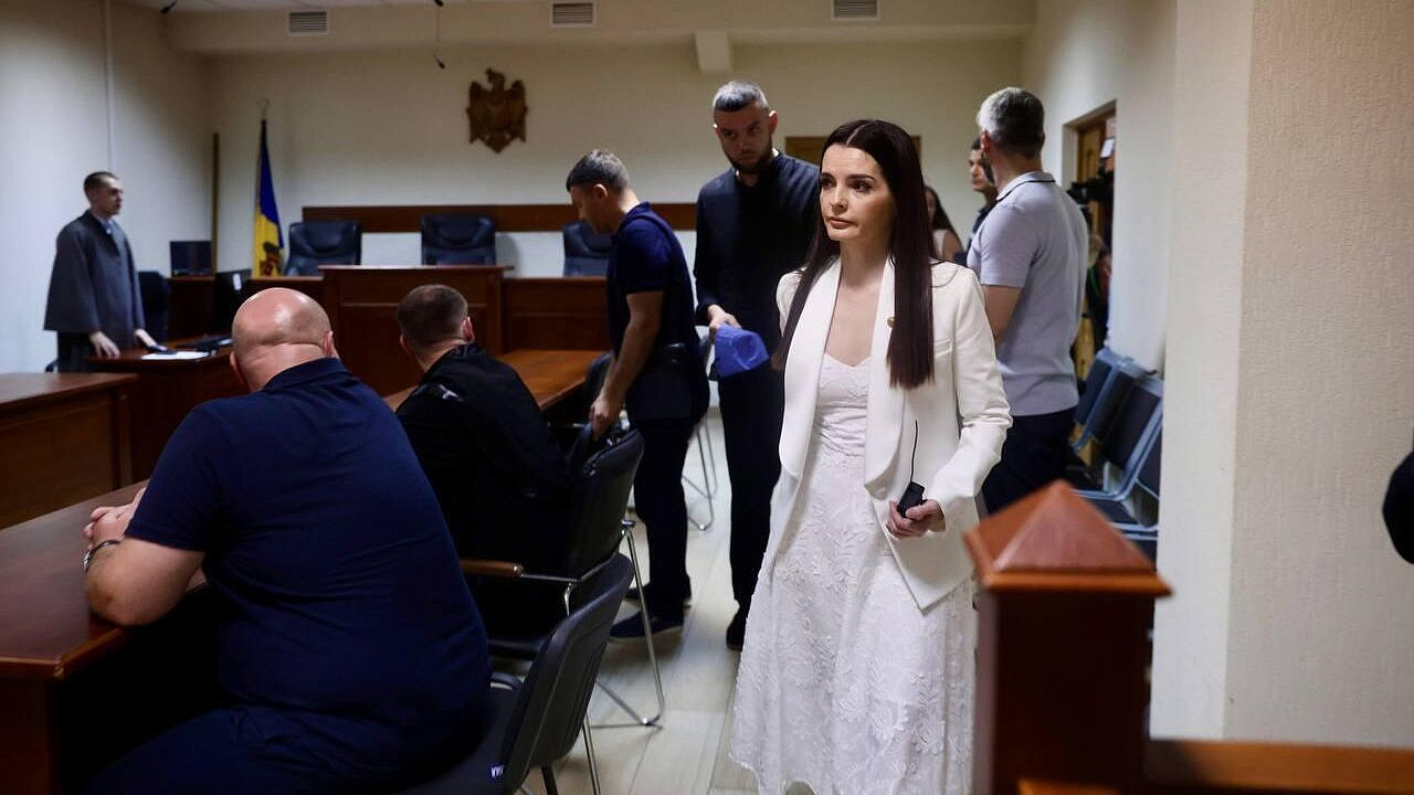 Адвокаты Гуцул могут ходатайствовать о ее переводе из СИЗО, заявил депутат