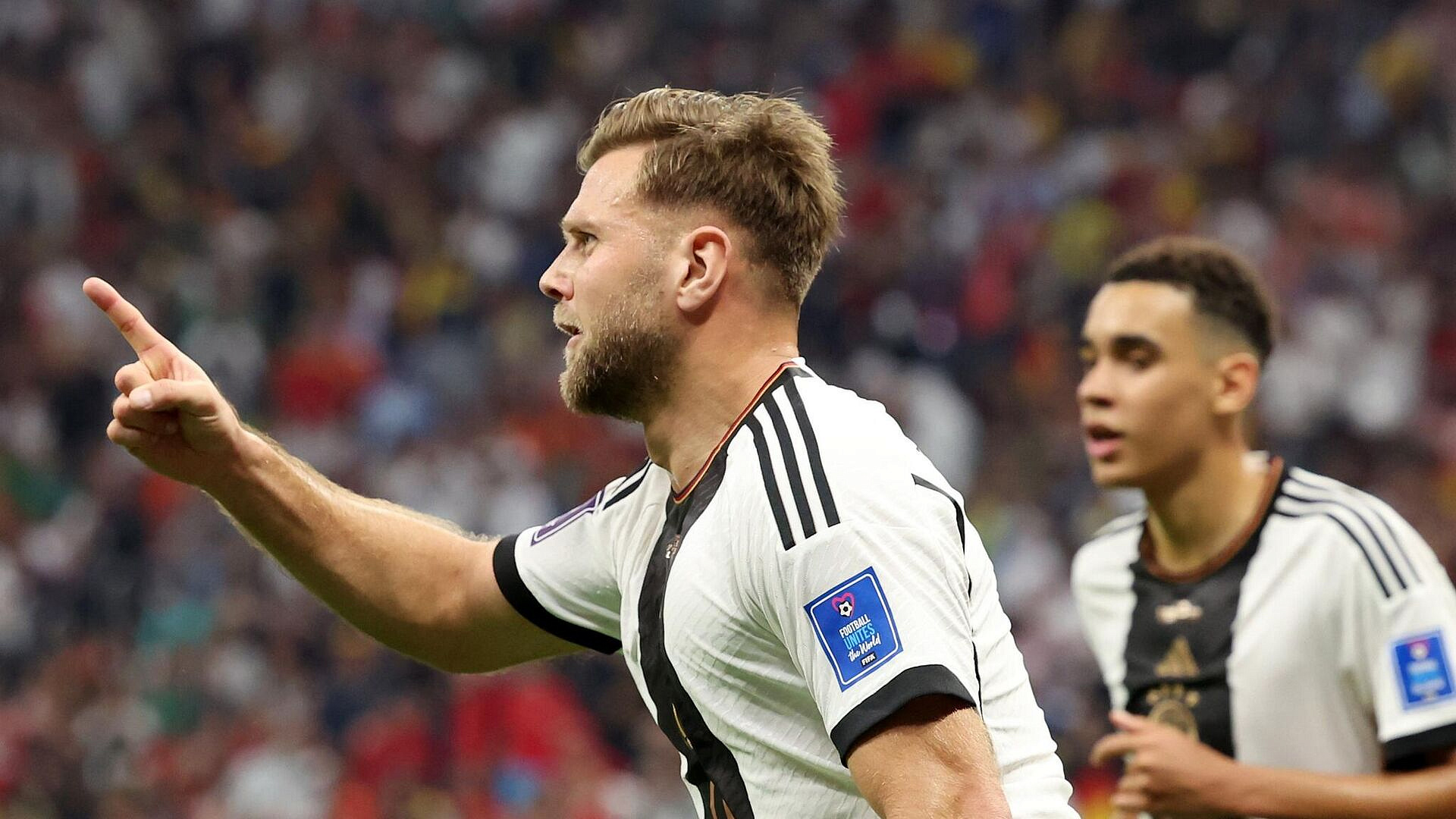 � ������� "������" ������ ���� �� 500 ����� ����