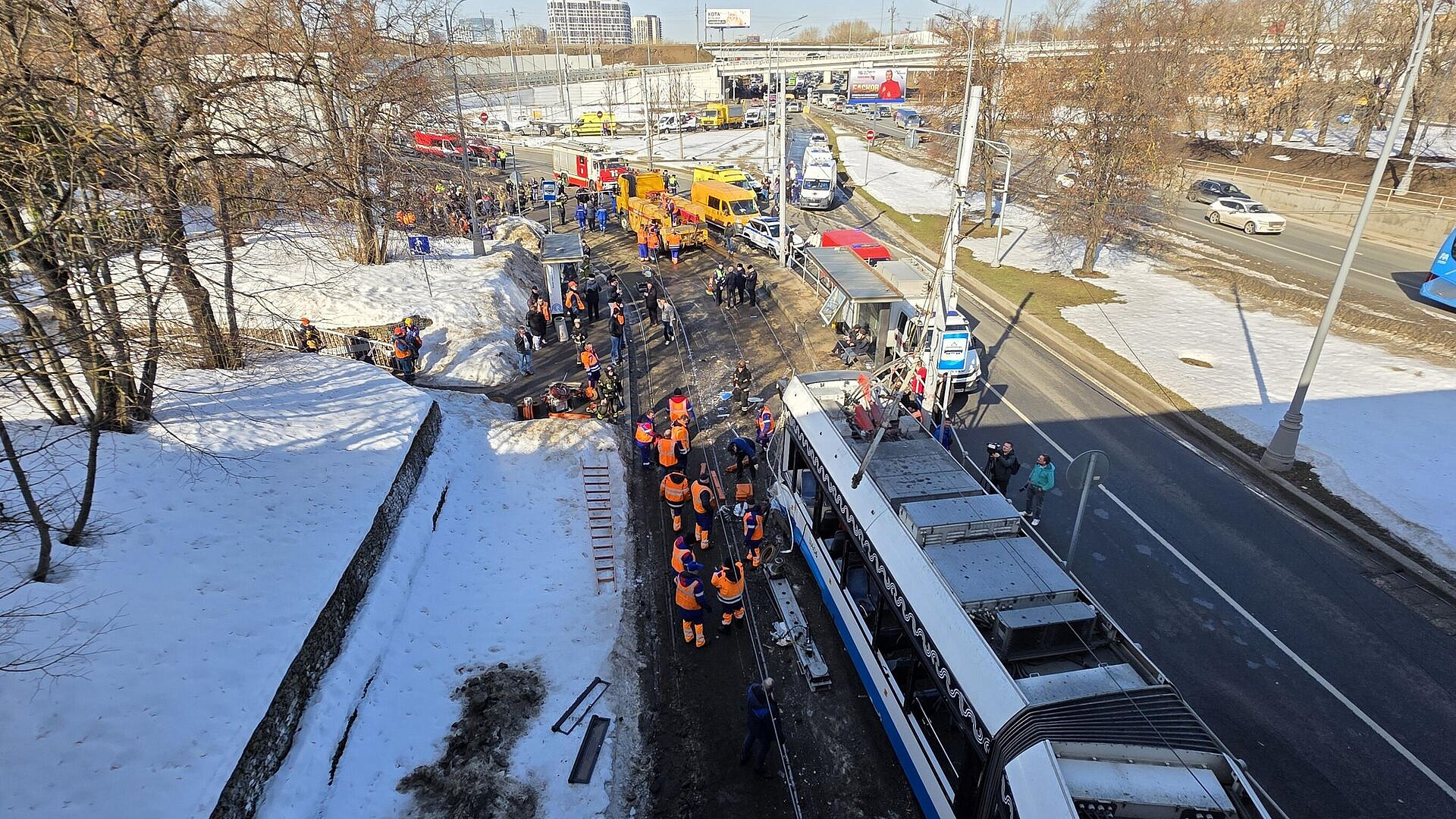 В Москве эвакуировали два трамвая, попавших в ДТП