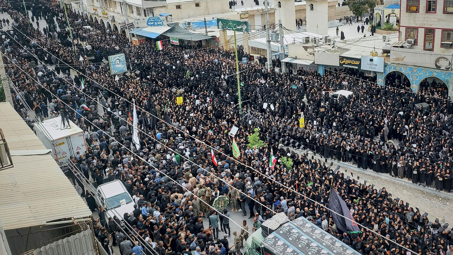 Племянница Трампа осудила удар по иранской школе