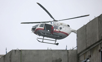 Для тушения пожара на рынке в Новой Москве задействовали вертолеты