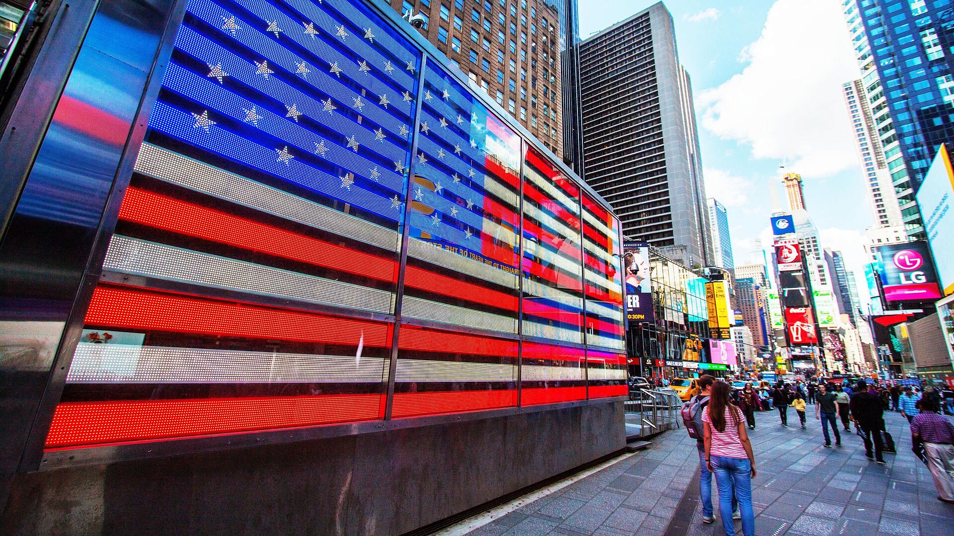 Американец — о русской душе, "показных улыбках" и странных суевериях