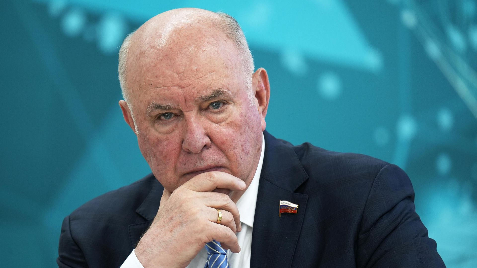 Запад превратил Украину в военно-политический полигон, заявил Карасин