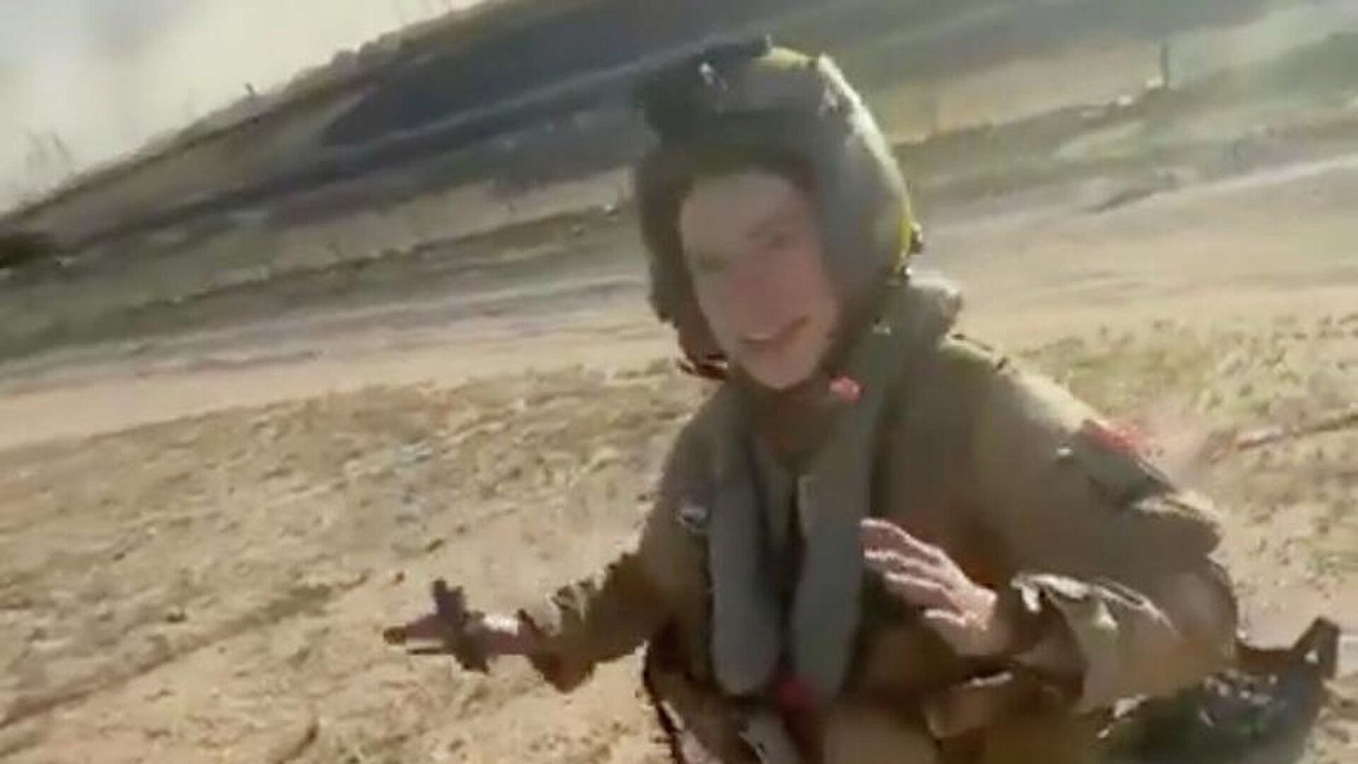 В Кувейте американскому пилоту пришлось встать на колени из-за угроз