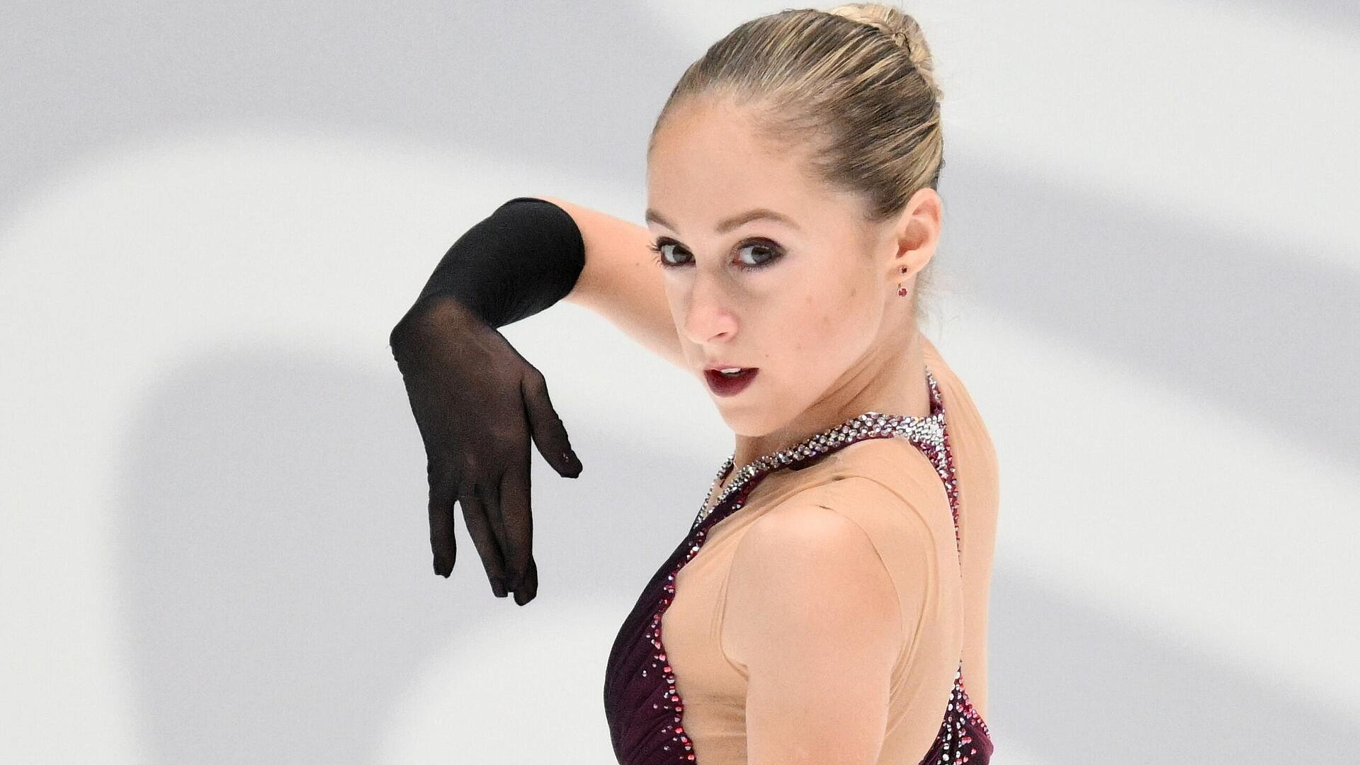 Горбачева рассказала, когда сможет выйти на лед после операции