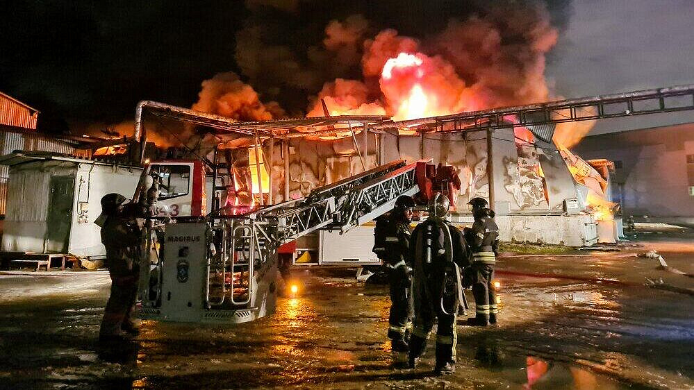 Во Владимирской области БПЛА атаковали складской комплекс
