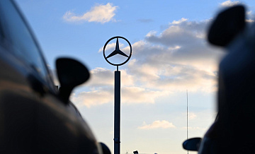 В Китае резко упали продажи Mercedes-Benz