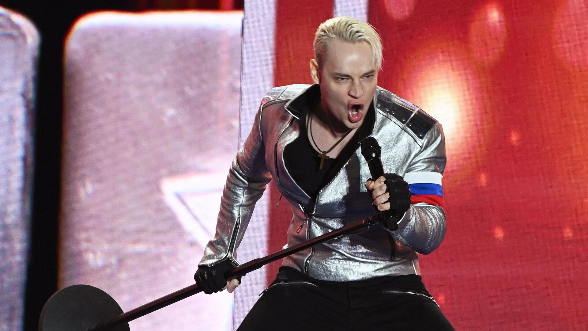 "Потому что я — русский": Shaman отреагировал на блокировку YouTube-канала