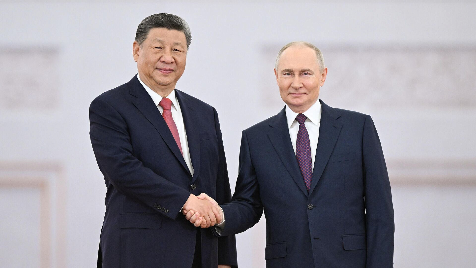 СМИ обратили внимание на беспрецедентную дружбу Путина и Си Цзиньпина