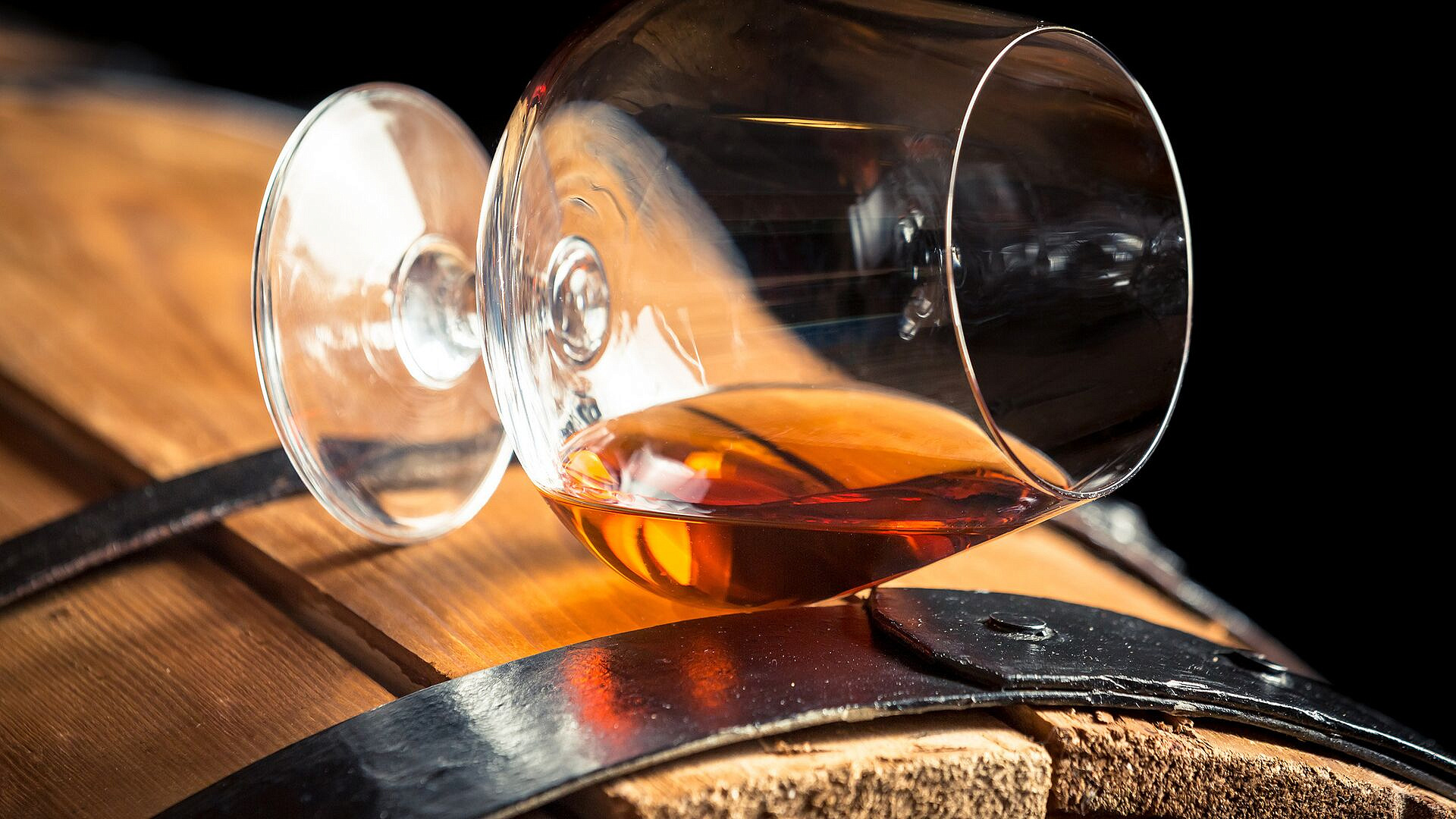 В Армении начали выпускать коньяк, посвященный 80-летию Победы