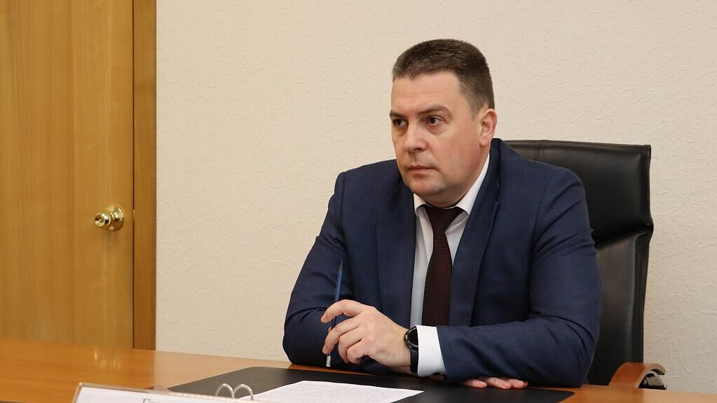 Экс-глава Владимира Наумов, осужденный за взятки, находится на СВО