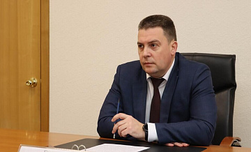 Экс-глава Владимира Наумов, осужденный за взятки, находится на СВО