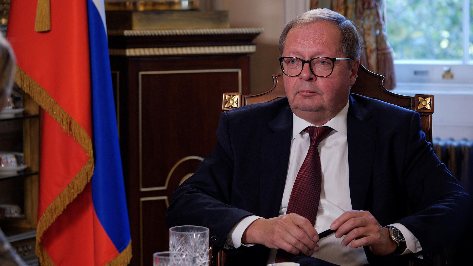 Келин обратил внимание на повестку в британских СМИ по Украине