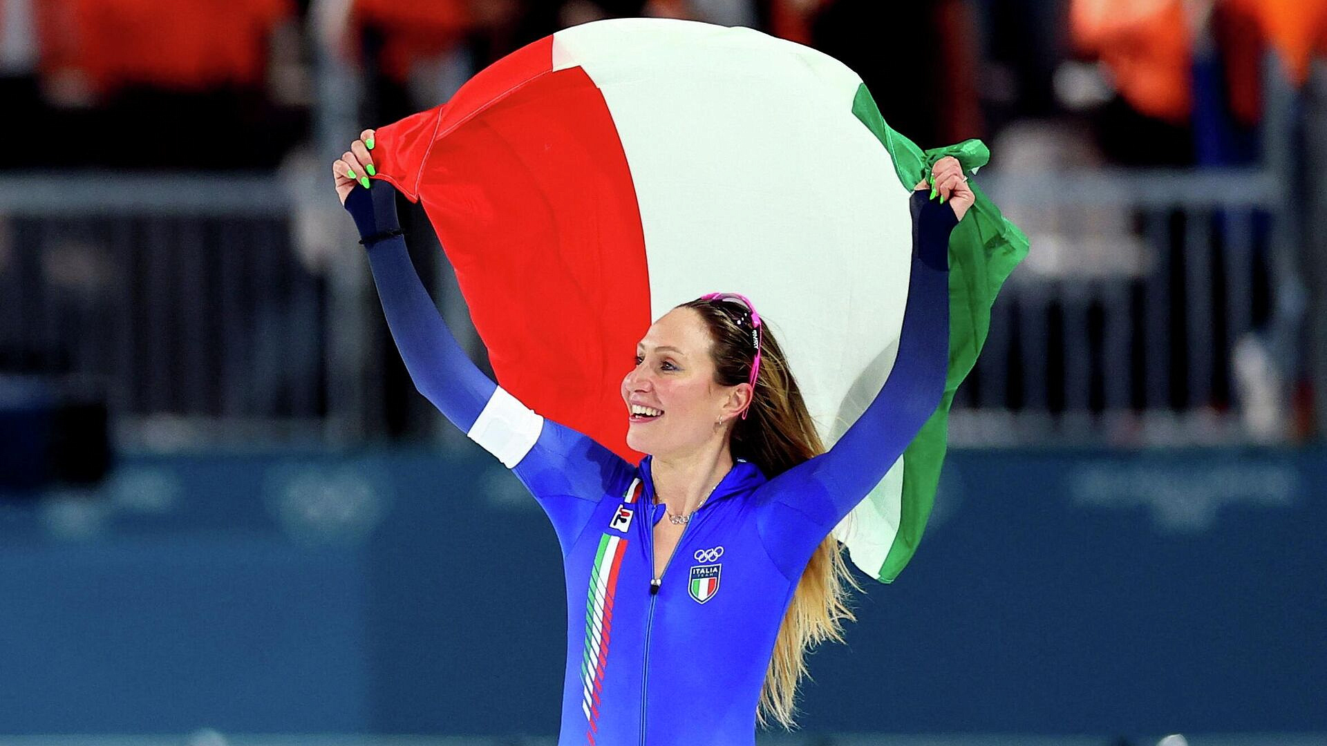 Конькобежка Лоллобриджида стала двукратной олимпийской чемпионкой