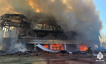 С осужденных по делу о сгоревшем театре Хабаровска взыскали ущерб