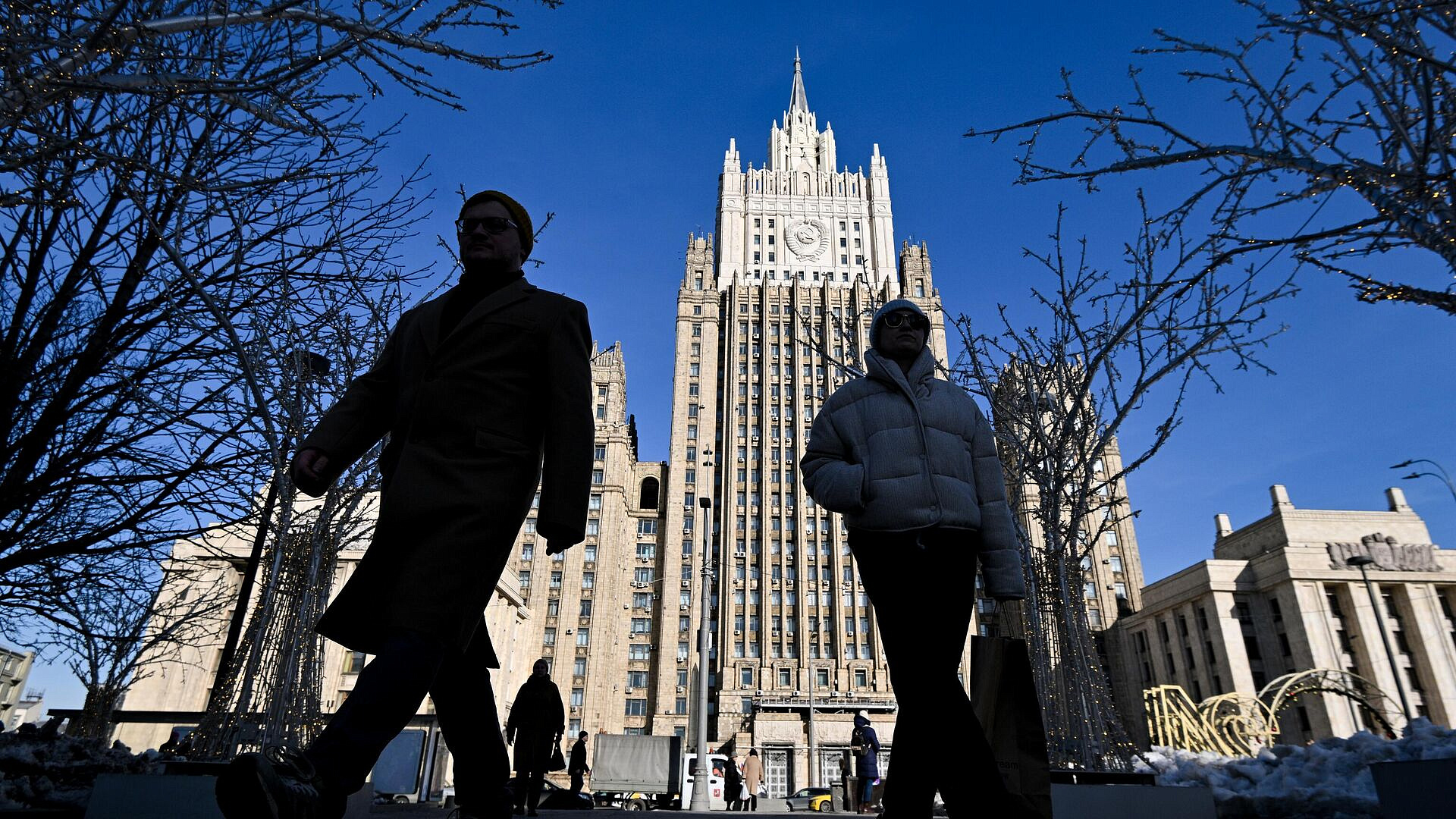 Россия закрыла въезд для 56 граждан Канады