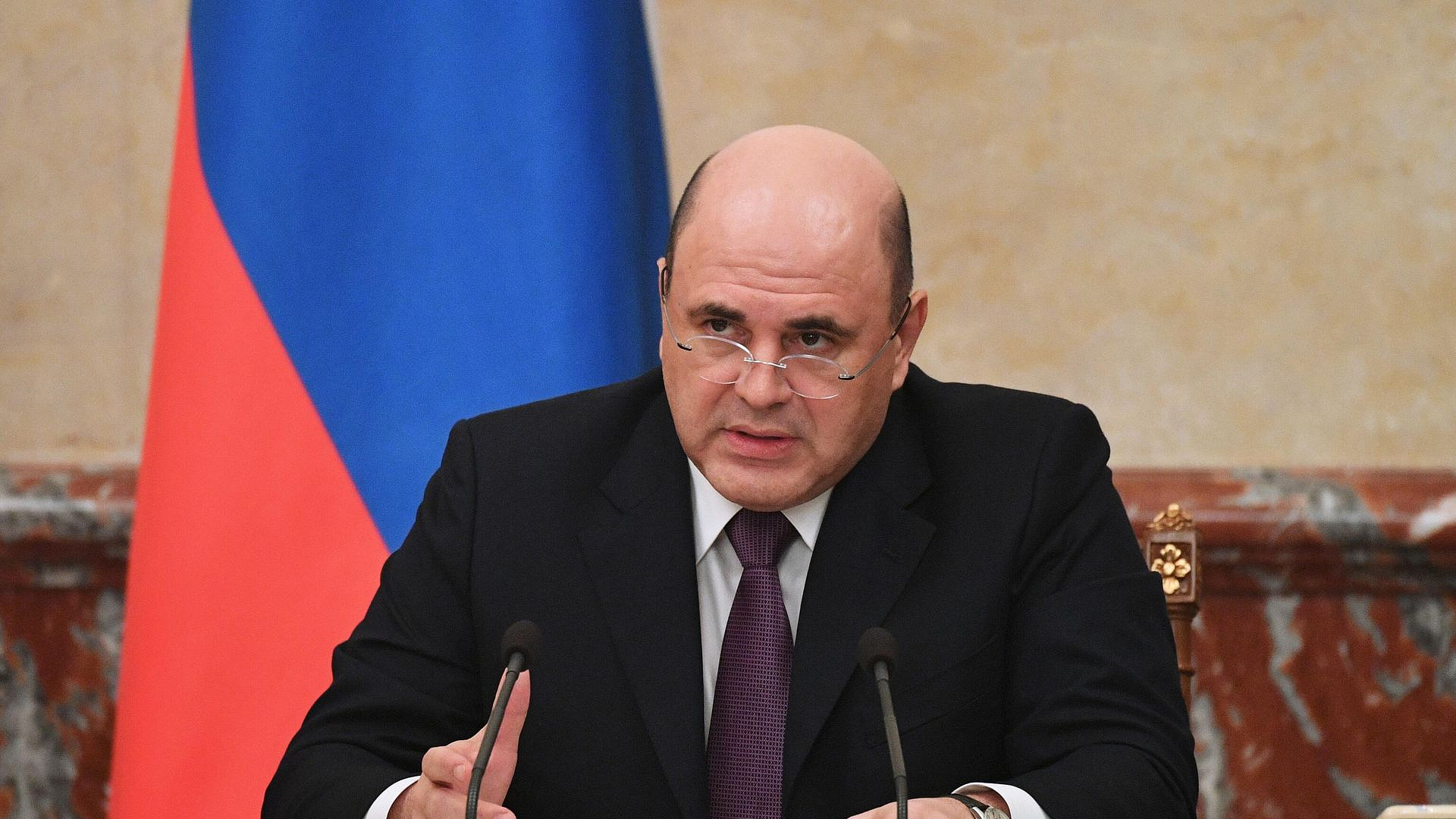 Мишустин заявил об активном дорожном строительстве в России
