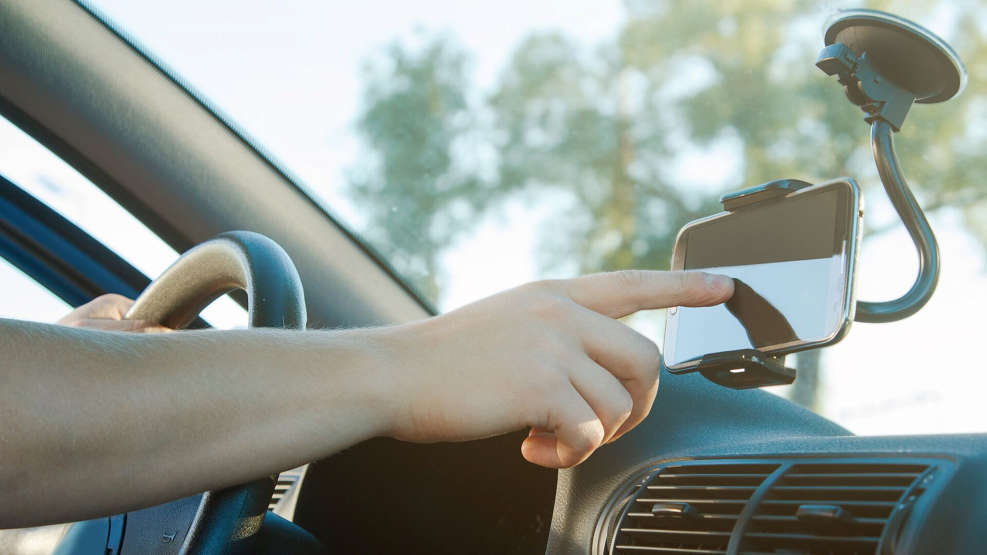 В России вырос спрос на автонавигаторы