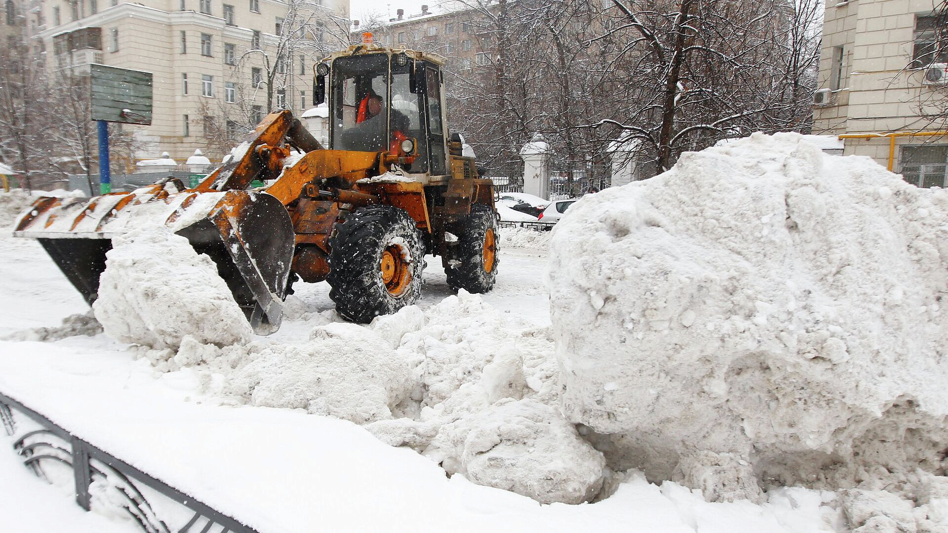 ����� 850 ������ ������� ����������� ����������� ��������� �� ����������