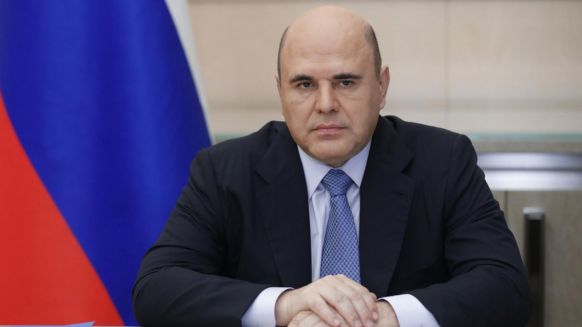 Мишустин пообещал решить проблемы с транспортным коридором Урумчи—Кызыл