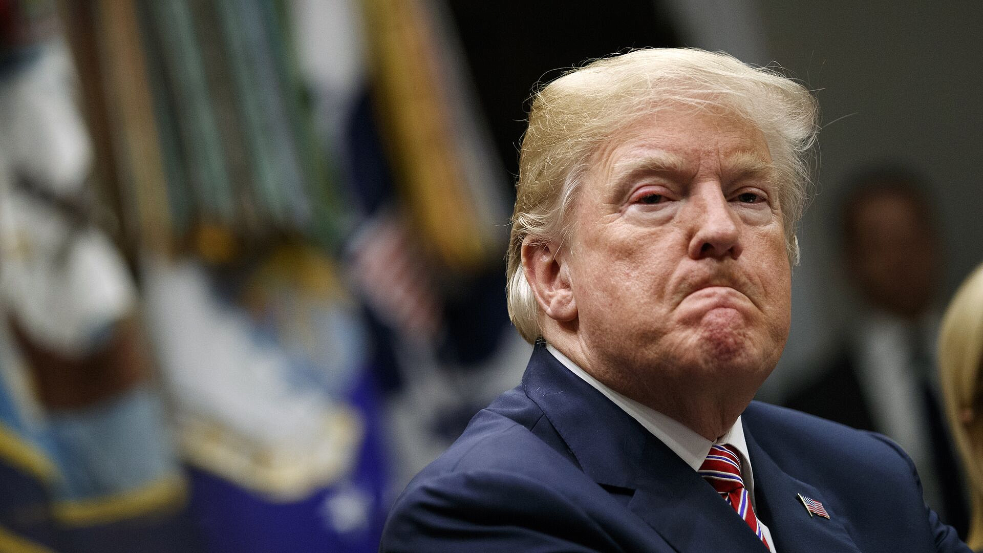 Трамп пригрозил ввести чрезвычайное положение в США