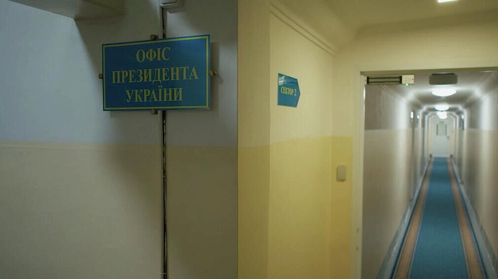 Зеленский показал бункер, где прятался два года