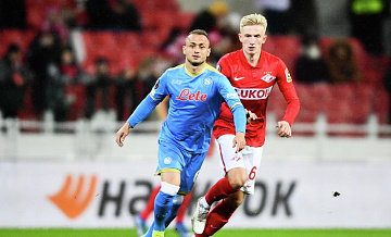 "Наполи" обыграл "Сассуоло" и продлил серию без поражений